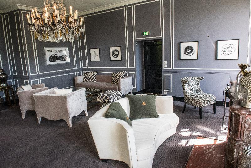 Chateau De Hotel 4*